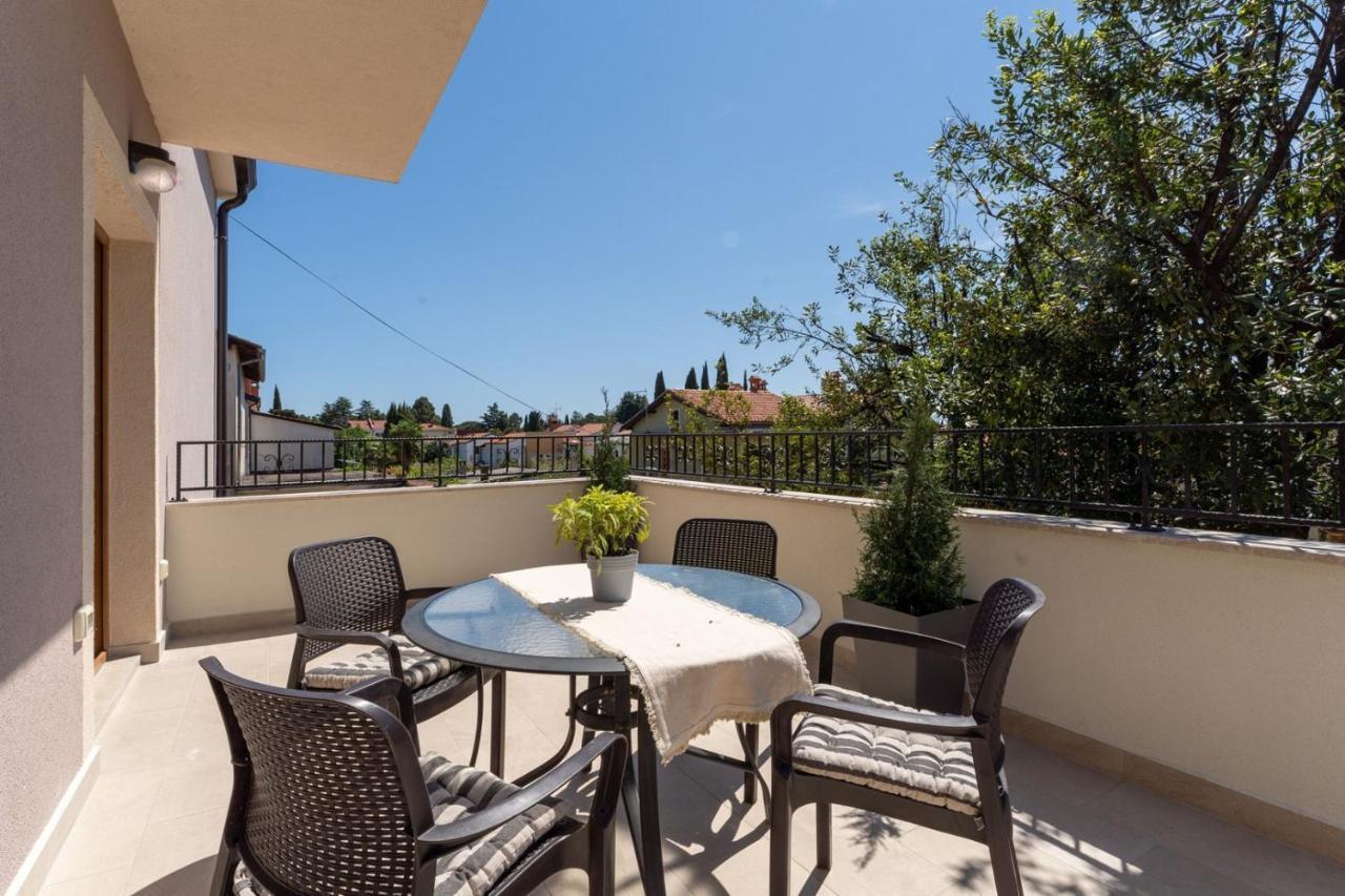 Apartments Alloro By Seeadria Agency Novigrad  Luaran gambar
